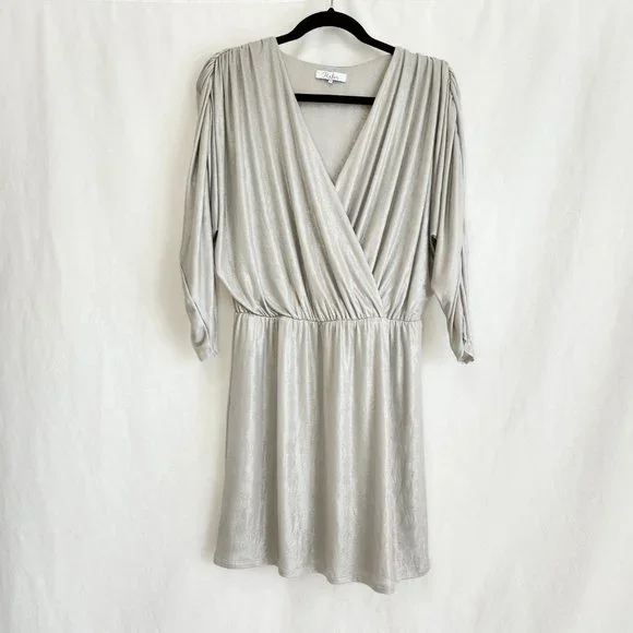 PARKER Silver Metallic Flattering Cocktail Mini Dress Size M NEW NO TAGS! - Picture 2 of 16